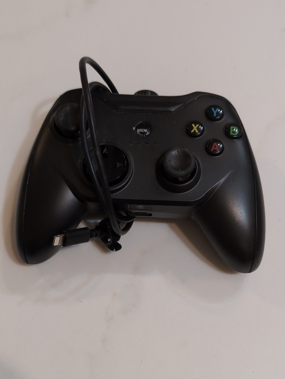 Black Wired Game Controller - Classic Xbox Style